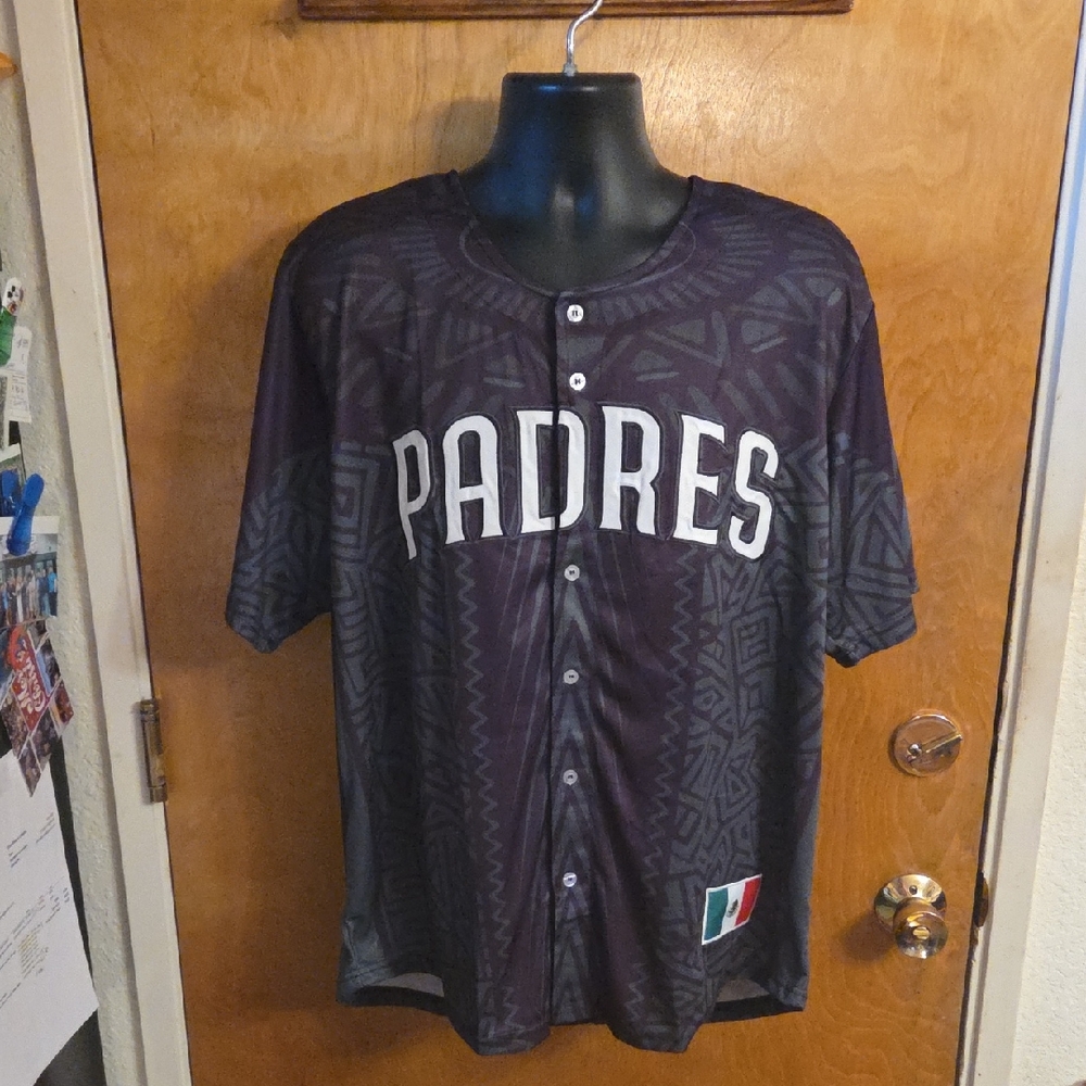 SGA 2025 San Diego Padres Mexican Heritage Theme Game Jersey XL